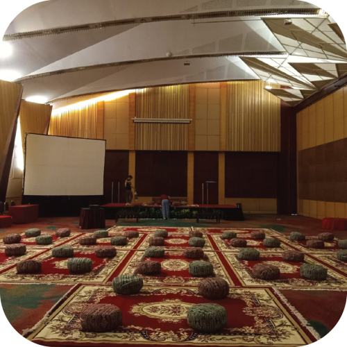 sewa bantal lesehan bulat berkualitas dan termurah bagus multi event