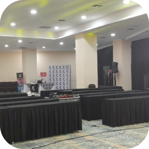 sewa meja ibm cover skerting jakarta termurah dan berkualitas bagus multi event