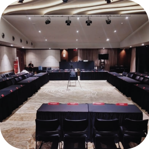 sewa meja kotak cover skerting jakarta termurah dan berkualitas bagus multi event